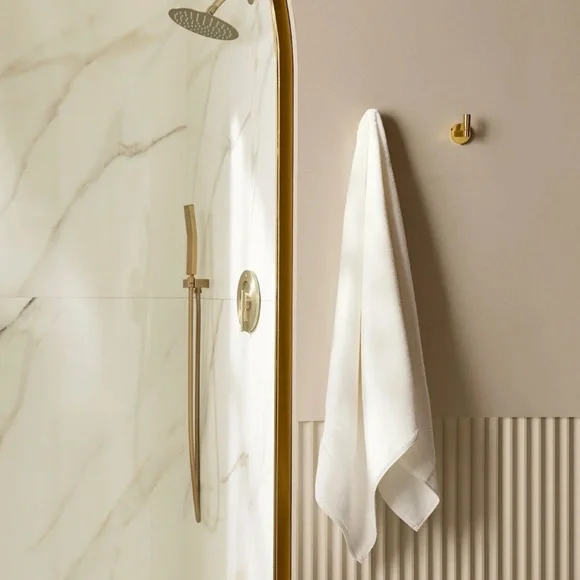 Boll & Branch Classic White Bath Towels Set of 2 - Picture 4 of 6